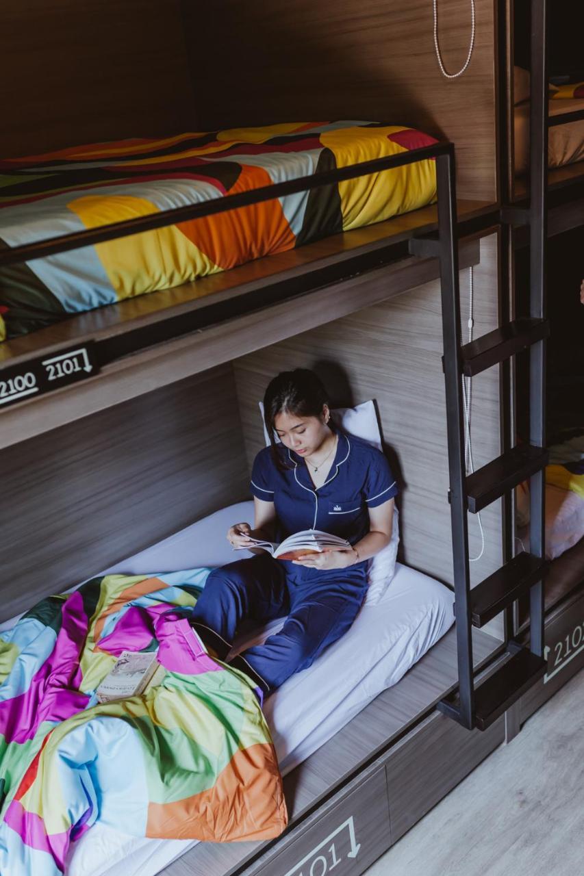 Nomad Hostel Kemang Джакарта Екстер'єр фото