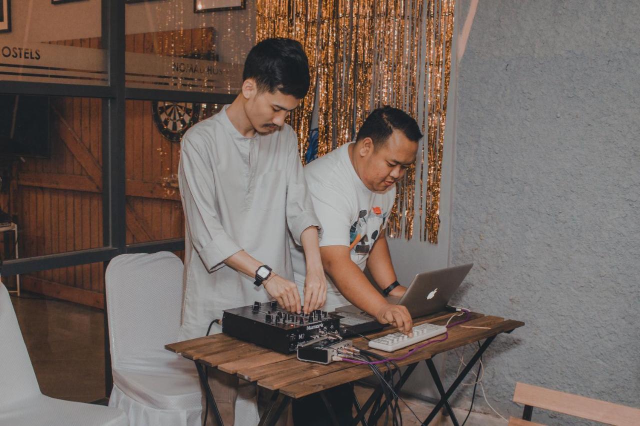 Nomad Hostel Kemang Джакарта Екстер'єр фото